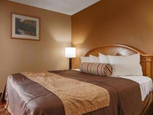 Best Western Martinsville Inn Номер фото
