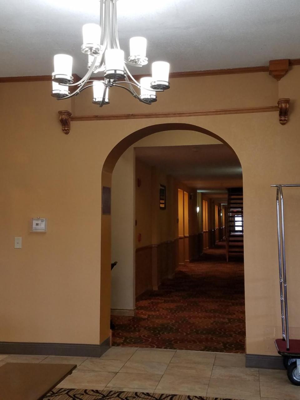 Best Western Martinsville Inn Экстерьер фото